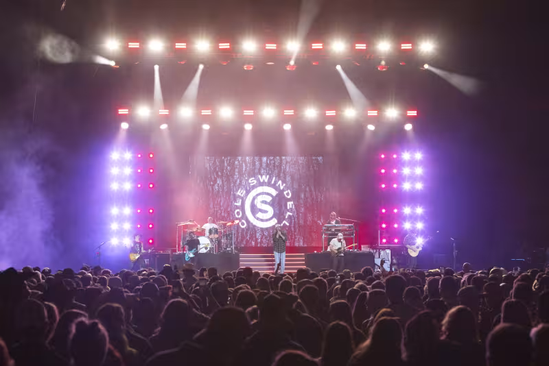 heart 360 concert cole swindell