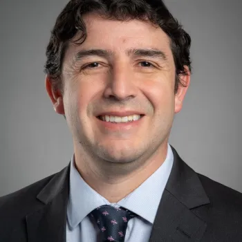 headshot of Dr. Sebastian Iturra